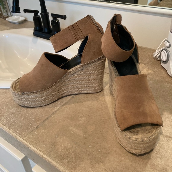 Dolce Vita wedges - Picture 1 of 4